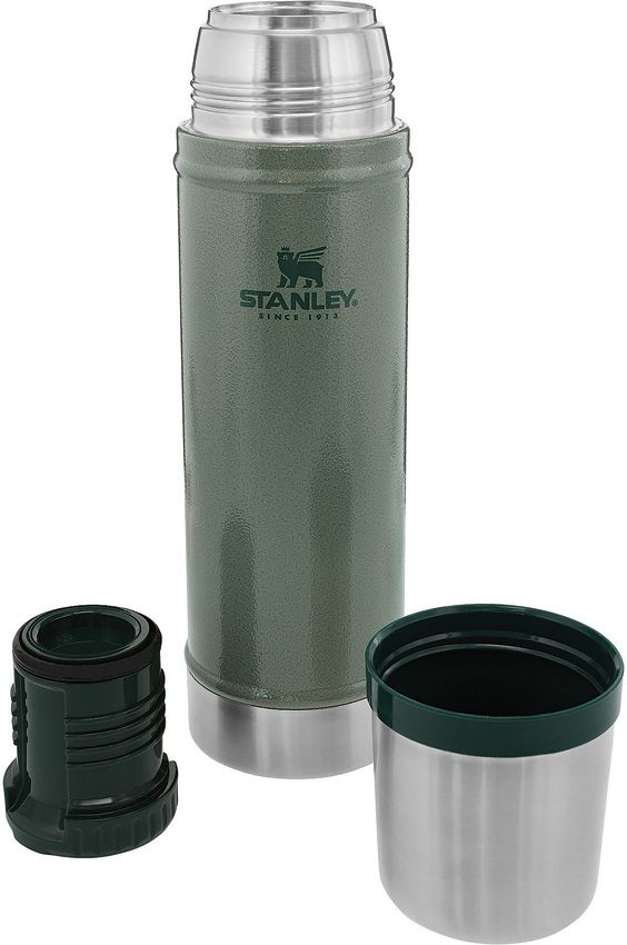 Stanley Classic Legendary Bottle 2.0qt